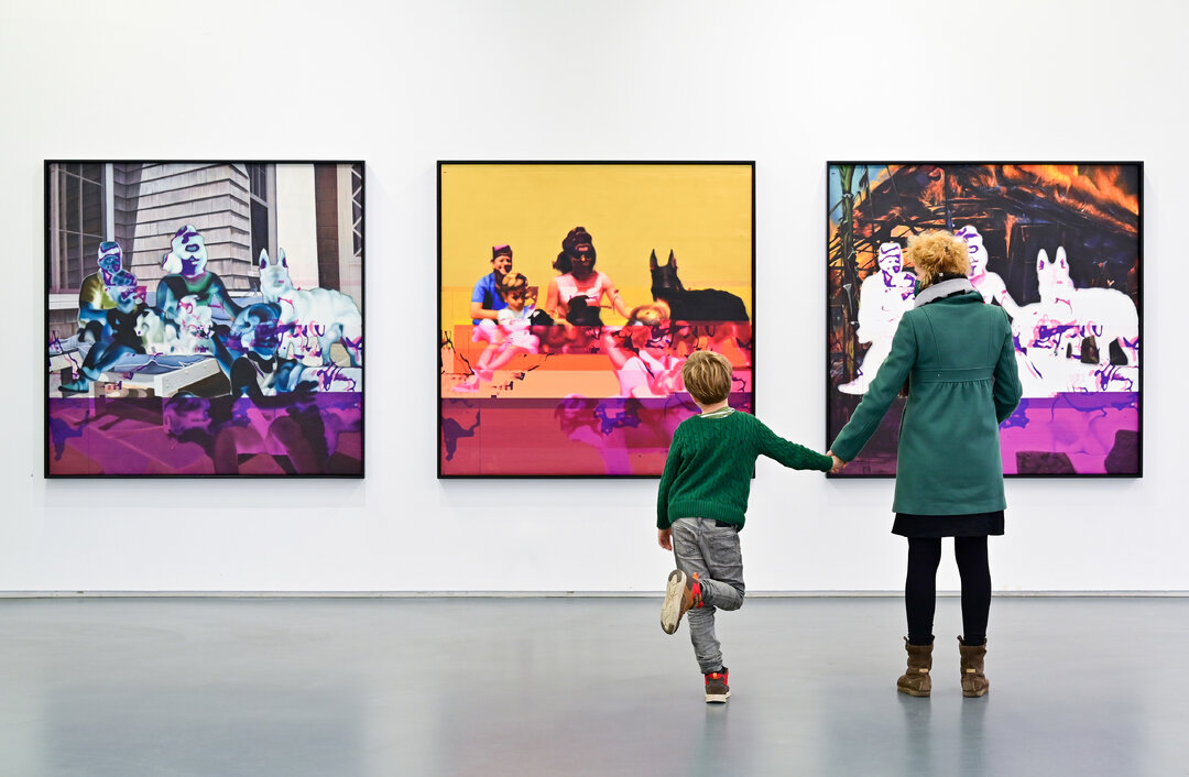 image of the series family portraits